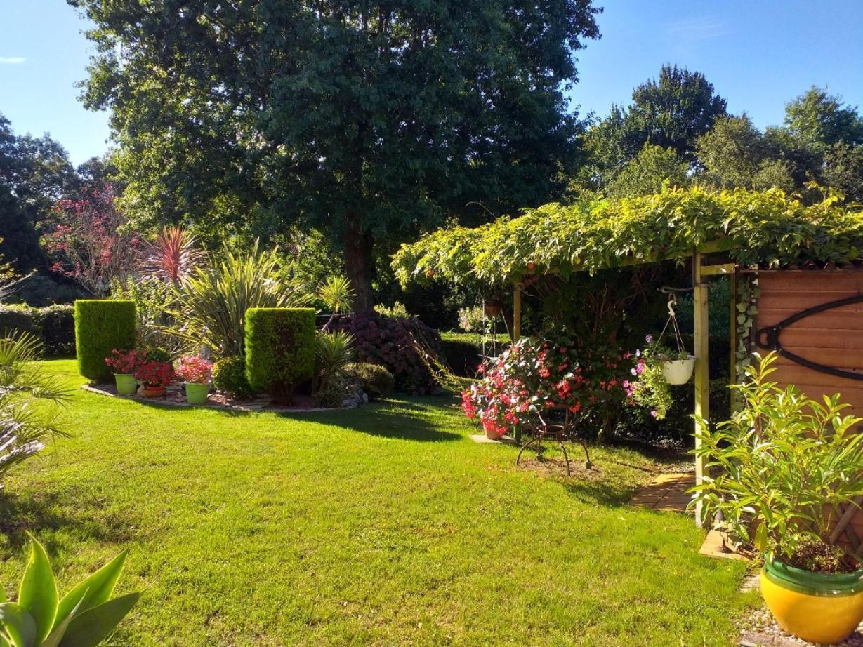 オンドルRez-De-Jardin 50 M² Entre Biarritz Et Capbretonアパートメント エクステリア 写真